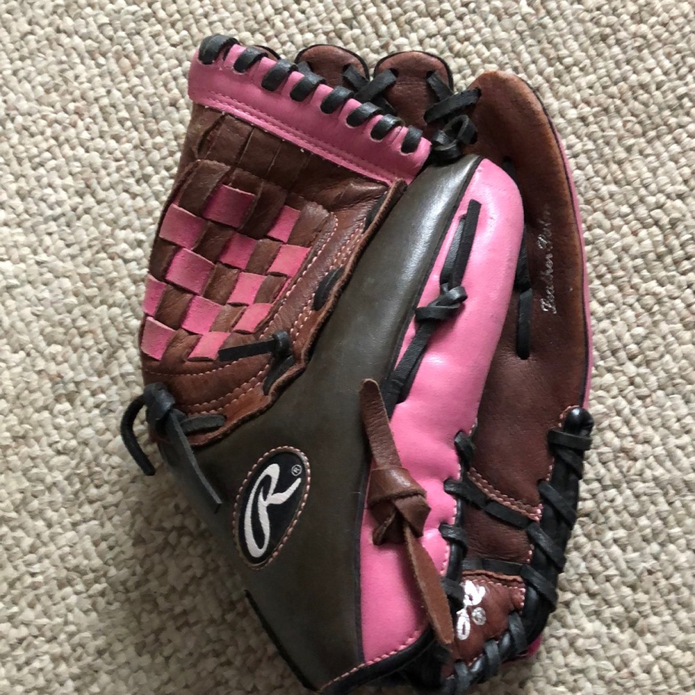 Rawlings fast pitch softball glove